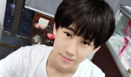 张真源搞笑爆料视频